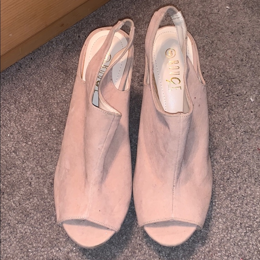 Beige wedges